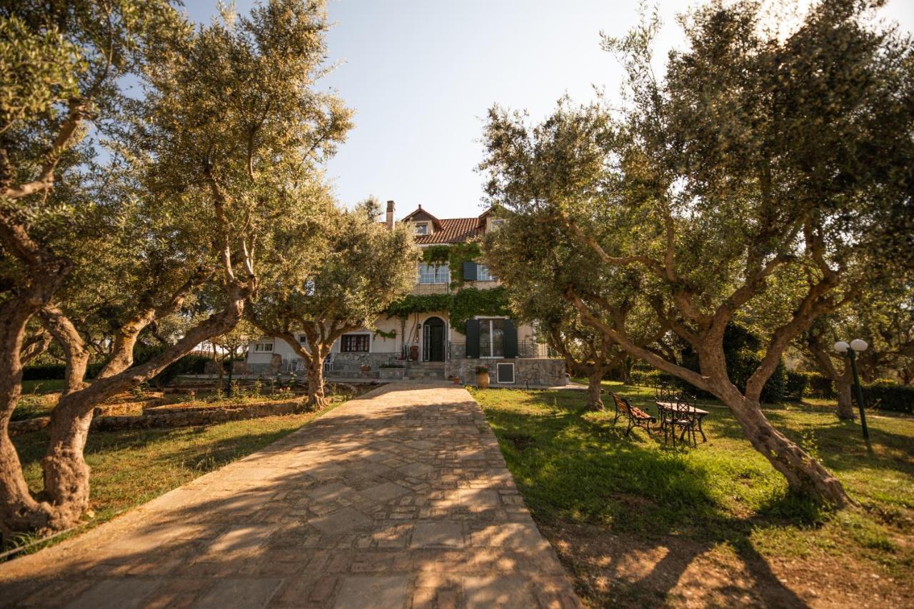 Villa Georgina B&B 카타콜론 외부 사진